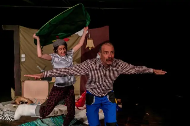 PUTOVANJA IRME I DEDE FERDLA